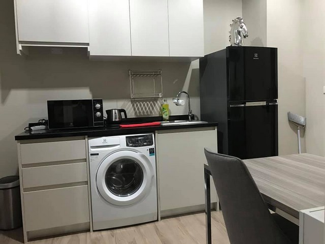 ให้เช่า AMBER BY EASTERN STAR ใกล้ MRT ติวานนท์ เฟอร์ครบพร้อมอยู่