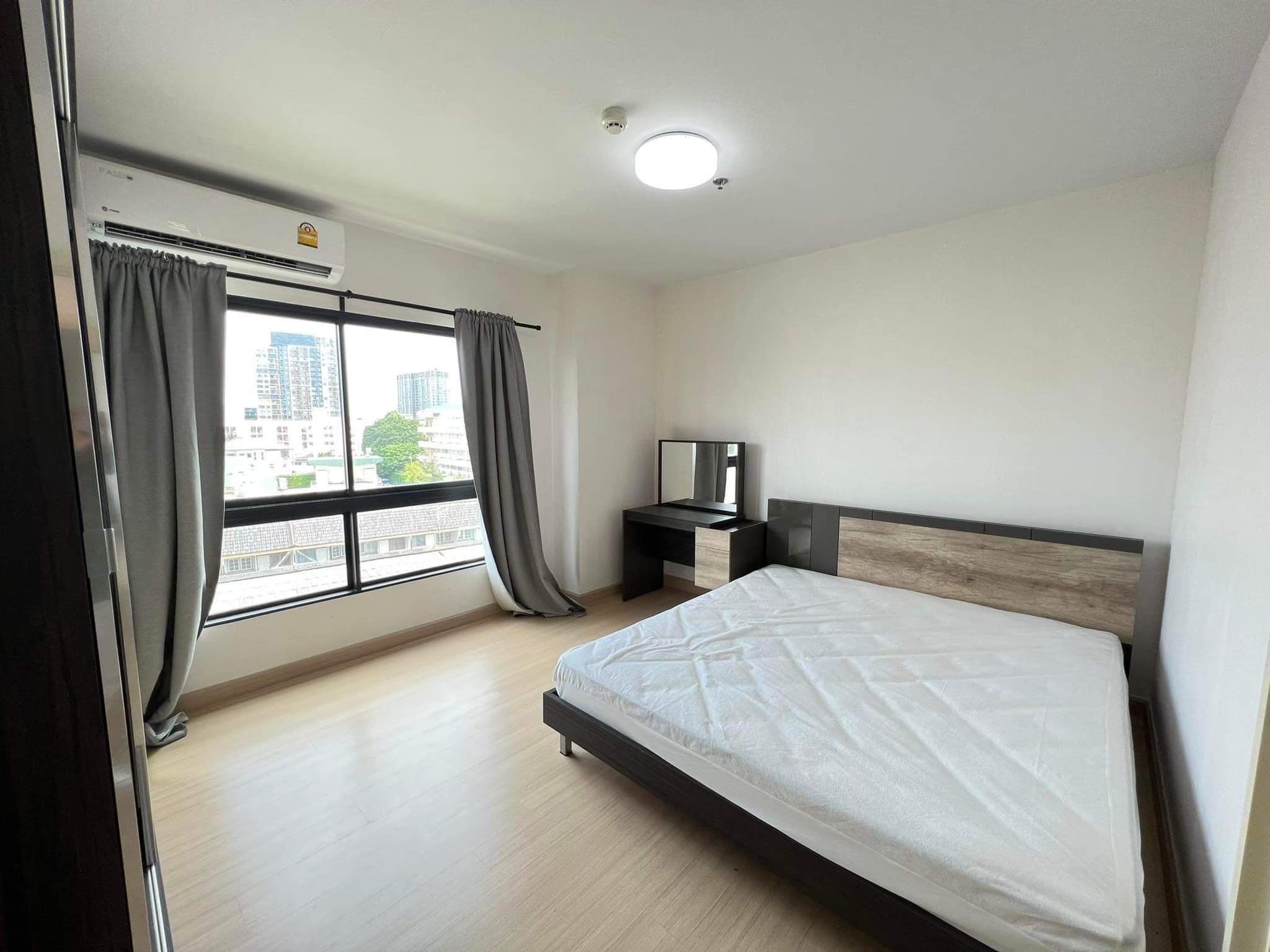 Supalai City Resort Rama 8 ให้เช่าห้องแบบ2ห้องนอนเฟอร์ครบพร้อมอยู่ สอบถามแอด Line ID : Smile-easy