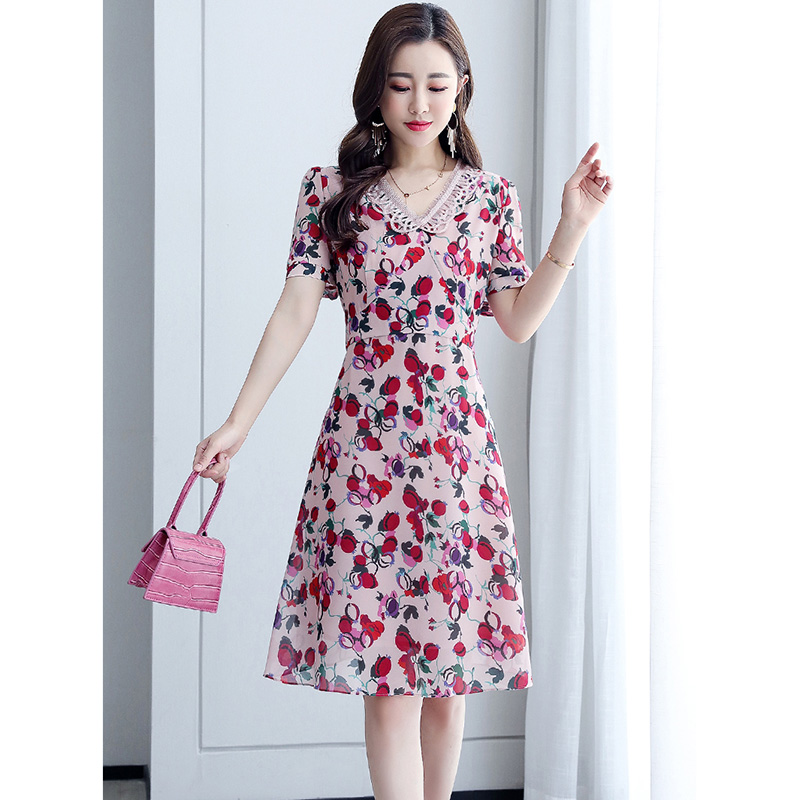 kudapy ชุดเดรสใส่ทำงาน ผ้าชีฟองเนื้อดีโทนสีชมพู พิมพ์ลายดอกไม้โทนสีแดง