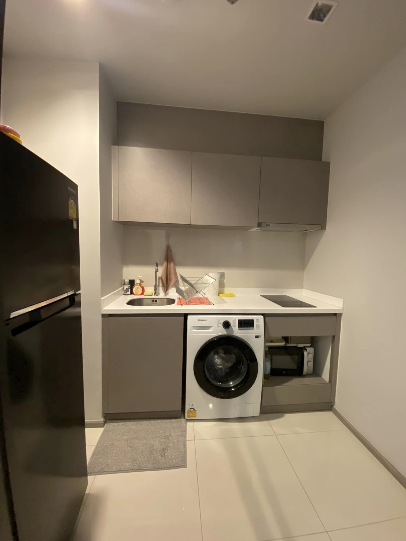 ปล่อยเช่าคอนโด Life Asoke - Rama 9 (ไลฟ์ อโศก - พระราม 9) - 1ห้องนอน 1ห้องอเนกประสงค์ 1ห้องน้ำ 1ห้องนั่งเล่น - ใกล้ MRT พระราม 9 - ขนาดห้อง 36 ตรม. ชั้น 41