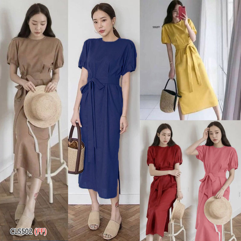 kudapy เดรสยาวสีเหลือง/สีแดง/สีกรม/สีชมพู คอกลมแขนพองๆ พร้อมสายผูกโบว์ที่เอว เข้ารูปได้ตามเชฟเลย ตีเกล็ดหน้า-หลัง มีซิปซ่อนหลังยาว