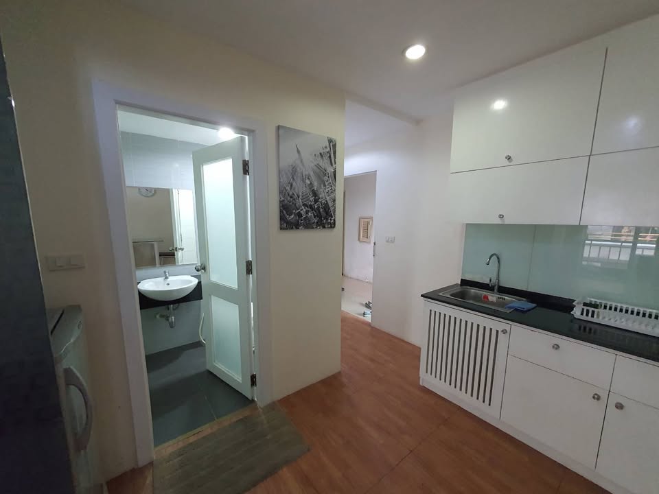 ให้เช่าคอนโด Boutique Ratchada 17 (บูทีค รัชดา 17) - โซนพื้นที่ MRT สุทธิสาร ห้วยขว้าง - ห้องแบบ Studio 1ห้องน้ำ - ขนาดห้อง 31 ตรม. ชั้น 8