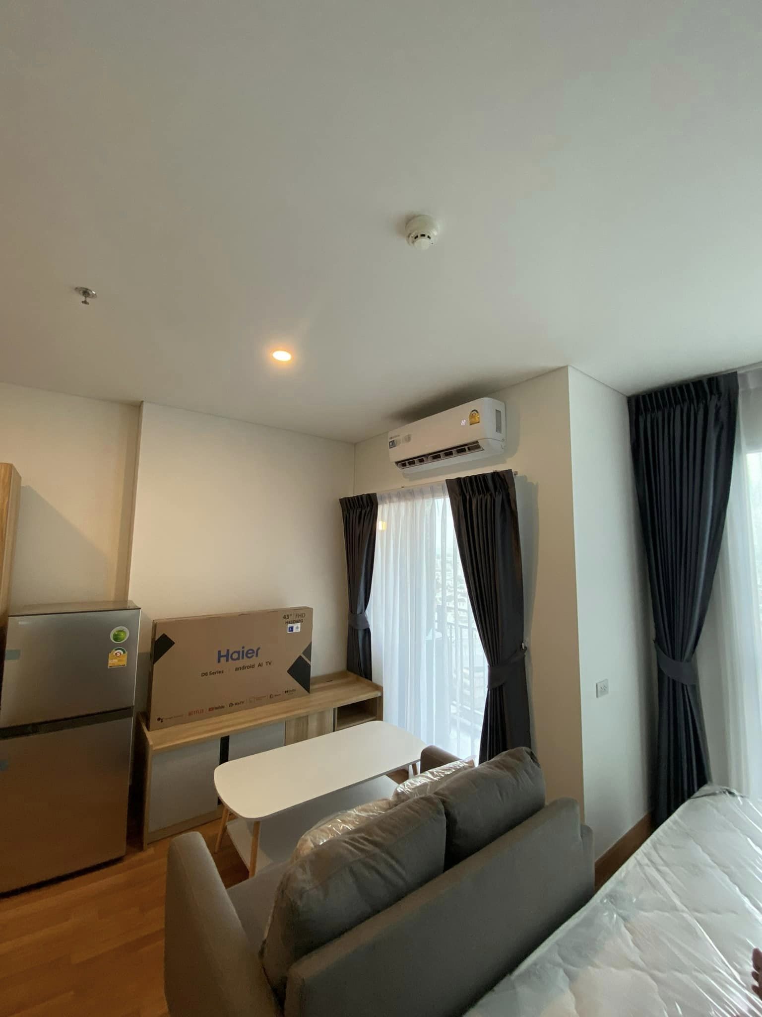 ปล่อยเช่าคอนโด Lumpini Place Rama 3 - Riverine (ลุมพินี เพลส พระราม 3 – ริเวอร์ไรน์) - Studio 1ห้องน้ำ 1ห้องนั่งเล่น - ขนาดห้อง 27 ตรม. ชั้น 15