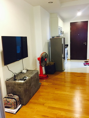 ให้เช่า คอนโด แอ็บสแตร็กส์ พหลโยธิน (Abstracts Phahonyothin Park )เฟอร์นิเจอร์พร้อมเครื่องใช้ไฟฟ้า