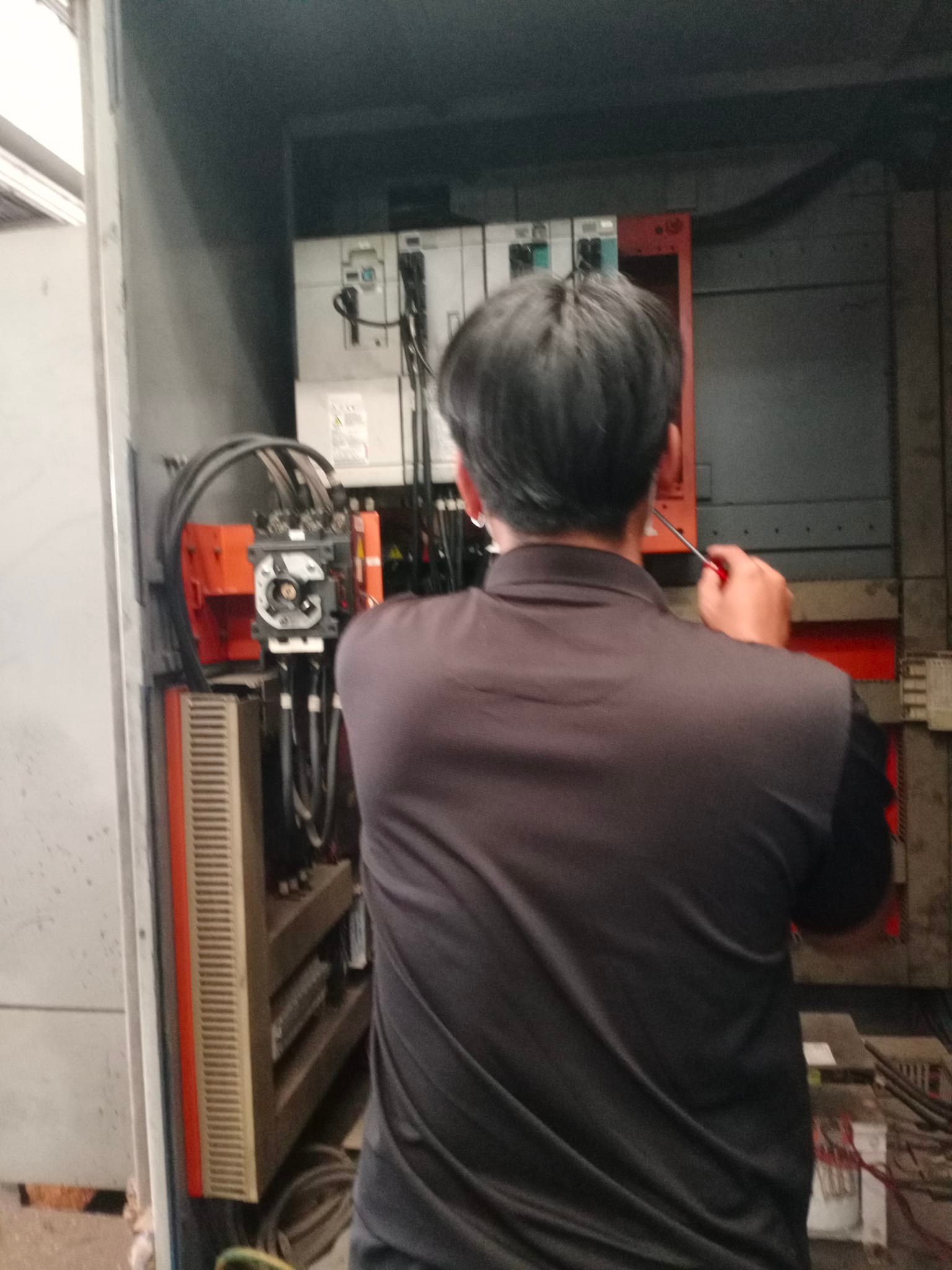 Hardfort cnc แกน Z Alarm 51 สรุป Servo drive เสีย