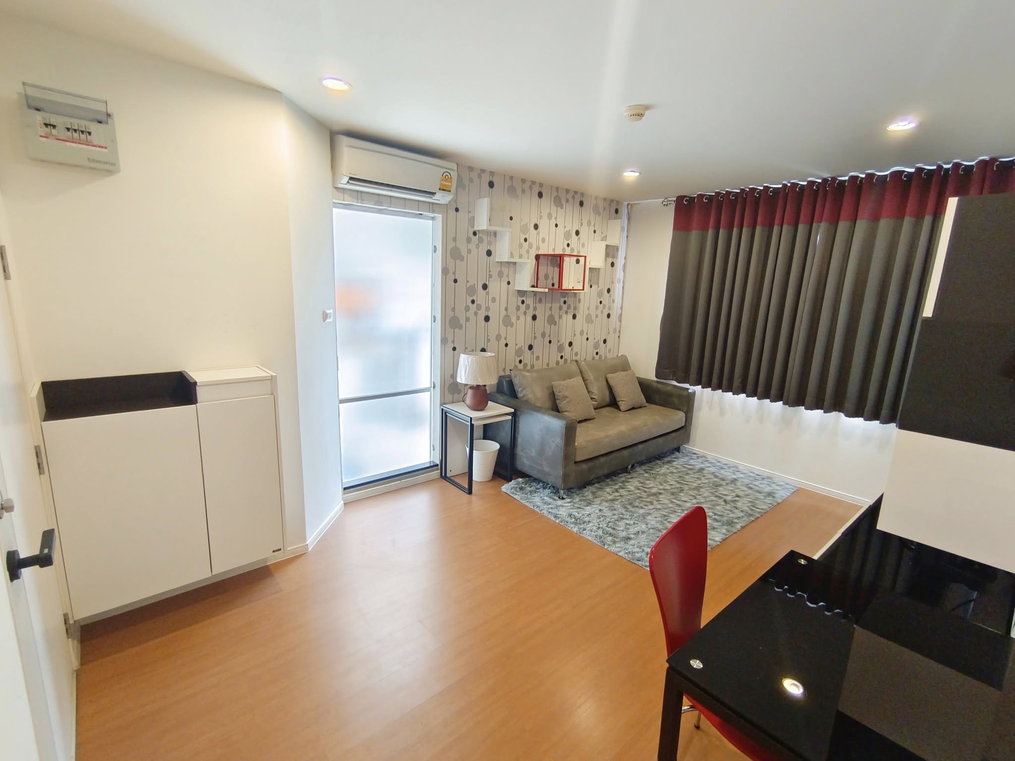 ให้เช่าห้องแบบ 2ห้องนอน 2ห้องน้ำ 1ครัวแยก โซนพื้นที่ MRT ลาดปลาเค้า คอนโด Lumpini Condo Town Raminthra-Latplakhao 2 (ลุมพินี คอนโดทาวน์ รามอินทรา ลาดปลาเค้า 2) Low Rise ขนาดห้อง 45 ตรม. ชั้น 6 ตึก A