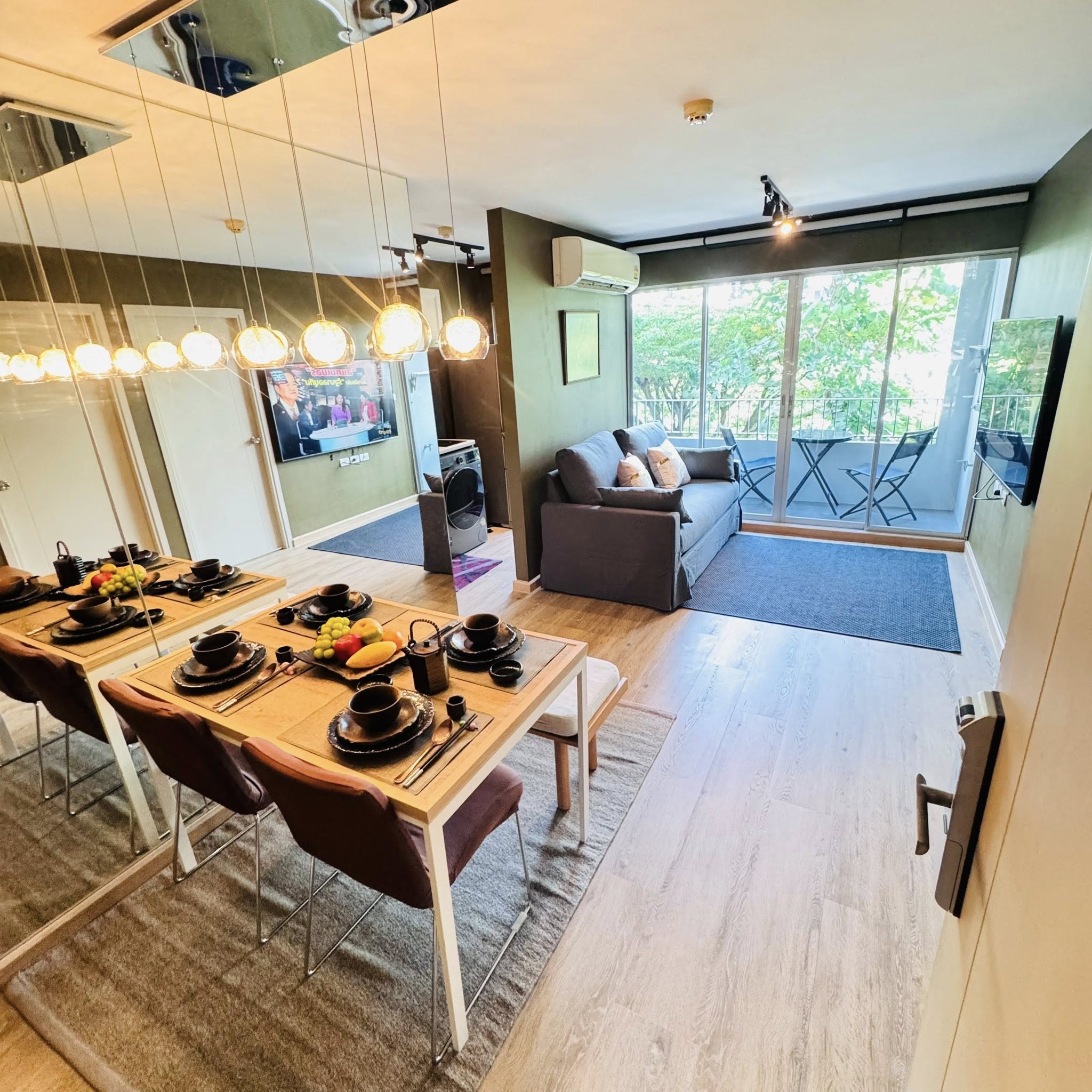 ให้เช่าคอนโด Elio Del Ray (เอลลิโอ เดลเรย์) โซน รถไฟฟ้า BTS ปุณณวิถี 2ห้องนอน / 1ห้องน้ำ ขนาดห้อง 47 ตรม. ชั้น 3 ตึก E