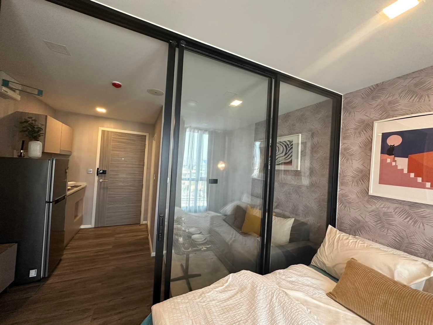 ปล่อยเช่าคอนโด Atmoz Ratchada - Huaikwang (แอทโมช รัชดา - ห้วยขวาง) - ใกล้ MRT ศูนย์วัฒนธรรม - 1ห้องนอน 1ห้องน้ำ 1ห้องนั่งเล่น - ขนาดห้อง 23 ตรม. ชั้น 4 ตึก C