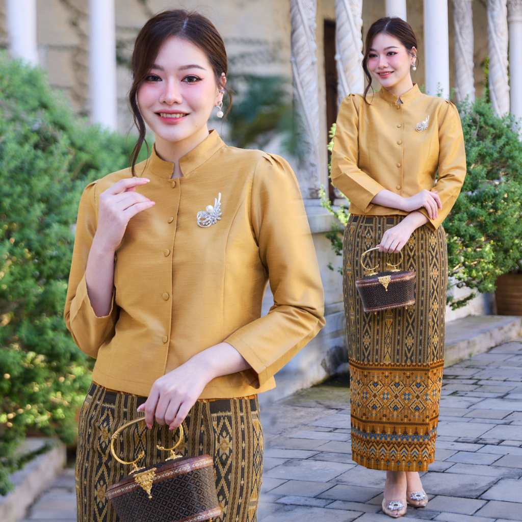 kudapy ชุดเซตคอจิตรลดาสีเหลืองทอง แขนยาว เสื้อผ้าไหม+ผ้าถุงทอลายกาฬสินทร์ ทบหน้า