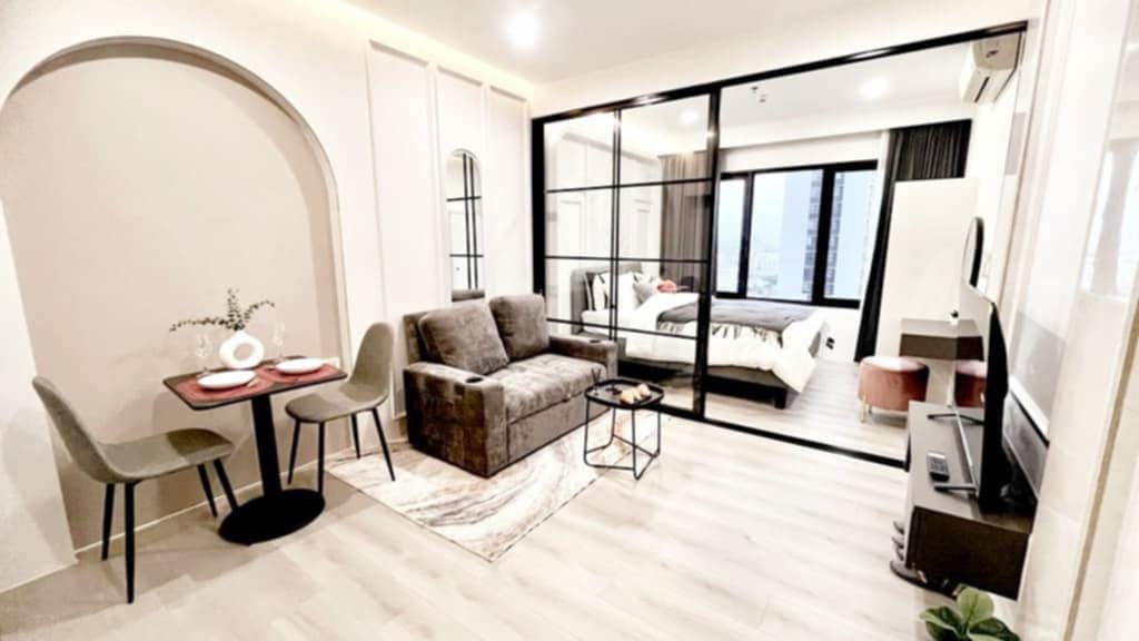 ปล่อยเช่า Blocs 77 (บลอคส์ 77) - โซนพื้นที่ BTS อ่อนนุช 1ห้องนอน 1ห้องน้ำ 1ห้องนั่งเล่น - ขนาดห้อง 31.53 ตรม. ชั้น 16 - ให้เช่า 15,500 ต่อเดือน