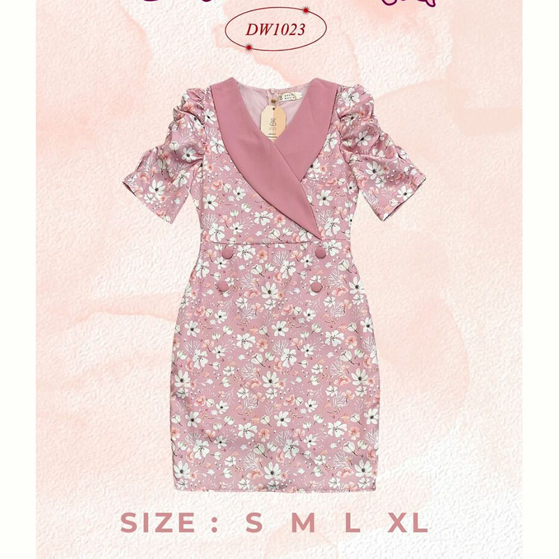 kudapy เดรสสั้นสีดำ/สีชมพู/สีดขียว ทรงสูทงานผ้าอัดลายดอก คอปก แต่งแขนพองตุ๊กตา