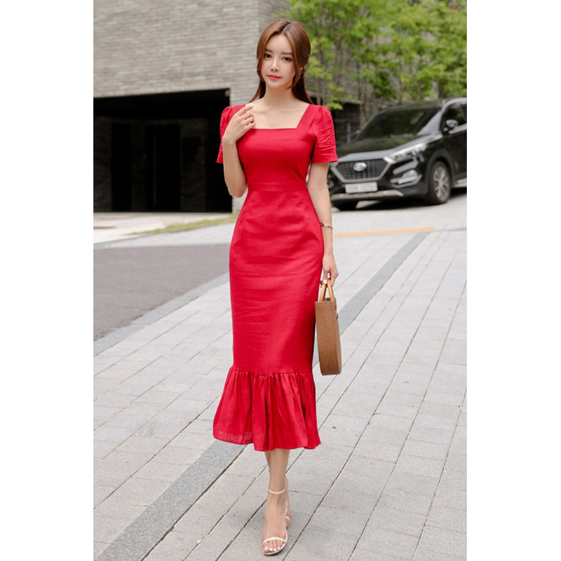 kudapy เดรสคอกว้าง ผูกเอวหลัง ทรงเรียบร้อยสีแดงสด ผ้าลินิน ระบายชายเดรส แหวกหลัง