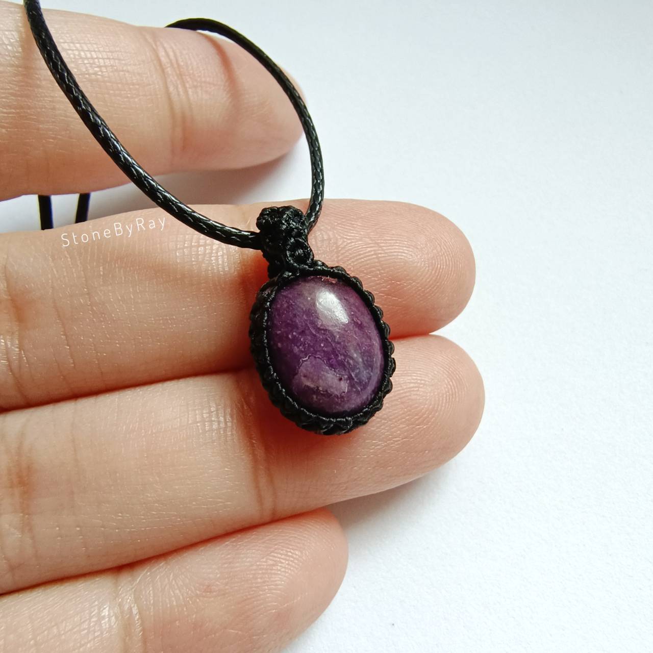 สร้อยคอจี้เชือกถักหินซูกิไลท์(Sugilite)