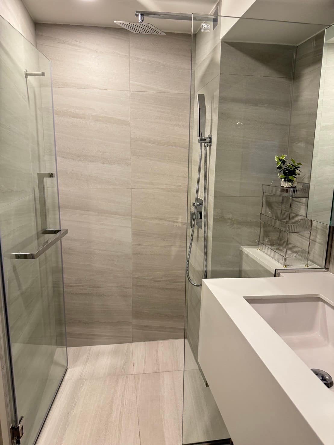 ให้เช่าคอนโด Park Origin Chula Samyan (พาร์ค ออริจิ้น จุฬา สามย่าน) - ห้อง Duplex 2 ชั้น ตกแต่งพร้อมเข้าอยู่ พร้อมจองต่อรองได้ - การเดินทาง: MRT สามย่านและหัวลำโพง - ใกล้ จุฬาลงกรณ์มหาวิทยาลัย ตลาดสามย่าน สามย่านมิตรทาวน์