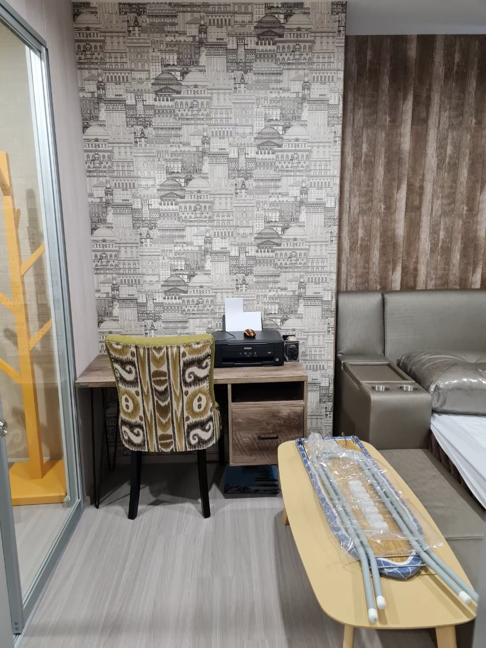 ปล่อยเช่าคอนโด The Parkland Phetkasem 56 (เดอะพาร์คแลนด์ เพชรเกษม 56) - 2ห้องนอน 1ห้องน้ำ 1ห้องนั่งเล่น - ใกล้ MRT ภาษีเจริญ - ขนาดห้อง 50 ตรม. ชั้น 15 ตึก B