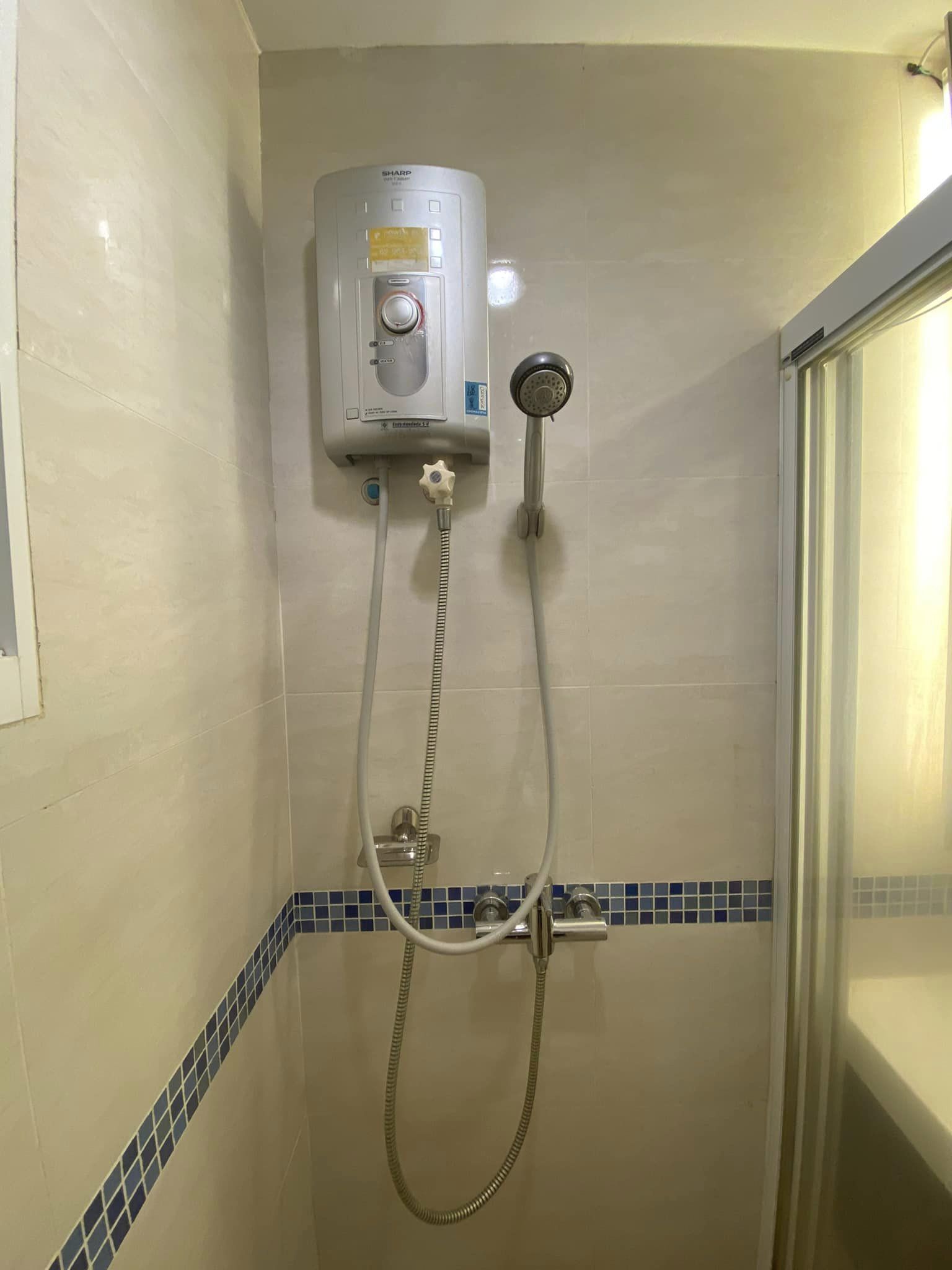 ให้เช่าคอนโด Life @ Sukhumvit 65 (ไลฟ์ แอท สุขุมวิท 65) มีเครื่องซักผ้าพร้อมอยู่