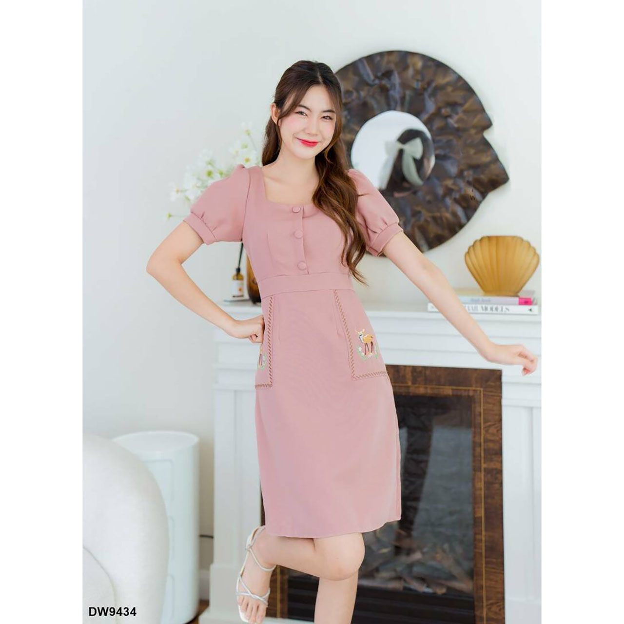 kudapy เดรสสั้นสีน้ำตาล/สีแดง/สีชมพู ผ้าพื้นกระเป๋ากวาง ใส่สบายสวยดูดี