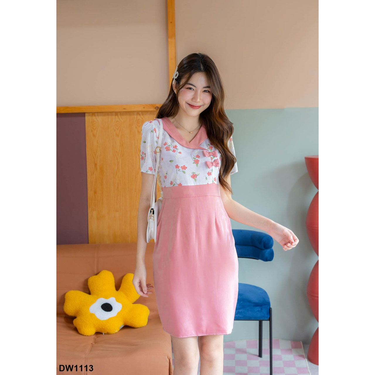 kudapy เดรสสีพื้นแต่งเสื้อลายดอกโบว์2ชิ้น