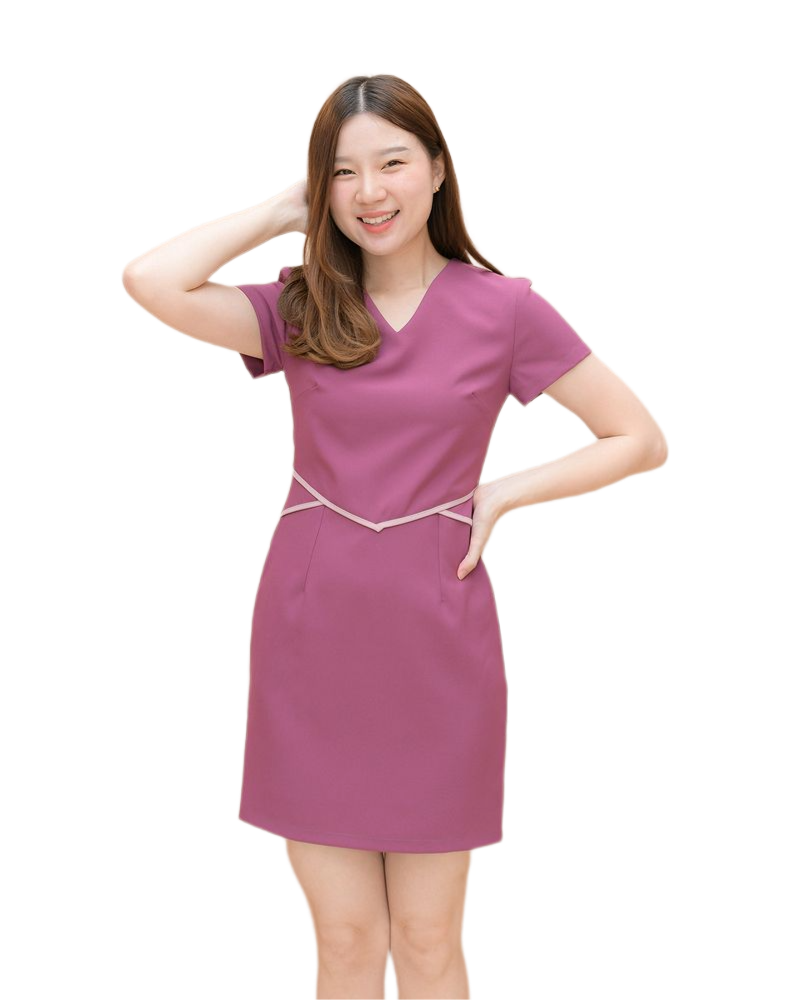 เดรสสั้นคอวี แขนสั้นสีกรมท่า,สีแดงเลือดหมู, สีดำ, สีน้ำตาล ,สีม่วง แต่งลายที่เอว เดรสทำงานทรงสวย งานดีมาก ซิบหลัง ซับใน