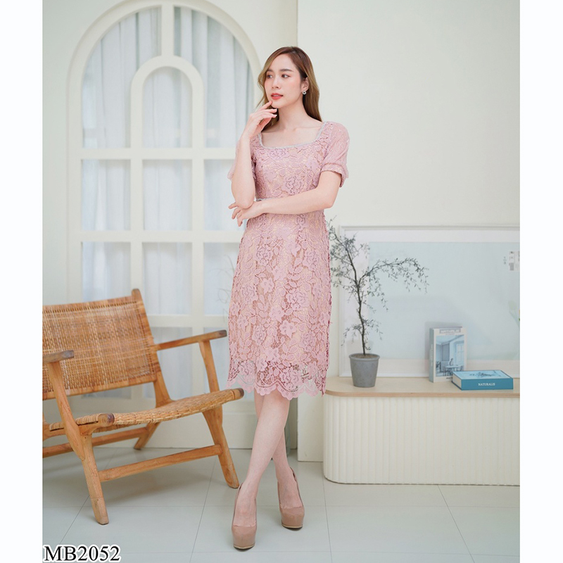 kudapy เดรสสั้นคอเหลี่ยมสีขาว/สีชมพู แขนตุ๊กตาผ้าลูกไม้ทั้งชุดสวยใส่สบายตัว