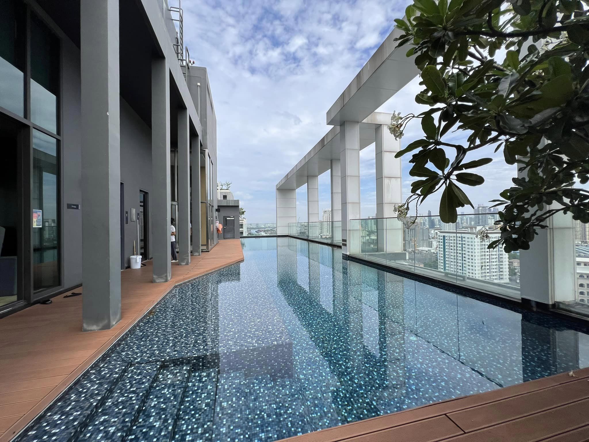 สนใจชมห้องติดต่อได้เลย Line ID: Smile-easy ปล่อยเช่าคอนโด Life Sukhumvit 48 (ไลฟ์ สุขุมวิท 48) - 1ห้องนอน 1ห้องน้ำ 1ห้องนั่งเล่น - ใกล้ BTS พระโขนง - ขนาดห้อง 39 ตรม. ชั้น 3 ตึก N