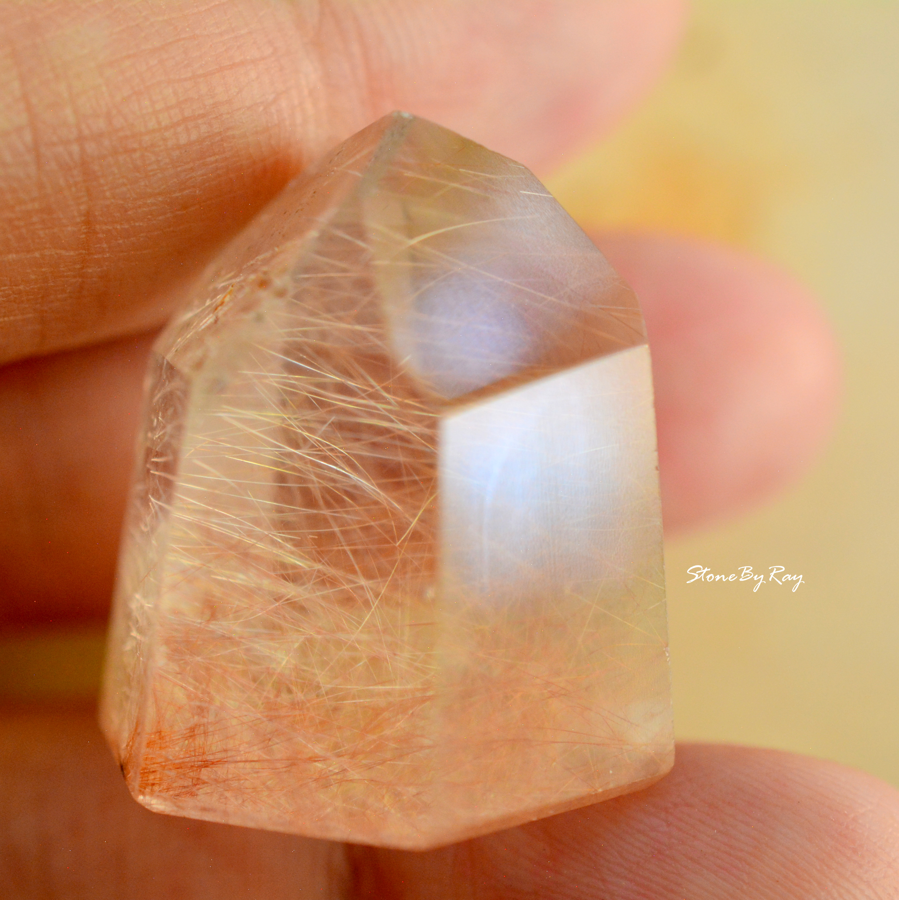 หินไหมนาคเจียรทรงผลึกแท่งคริสตัล