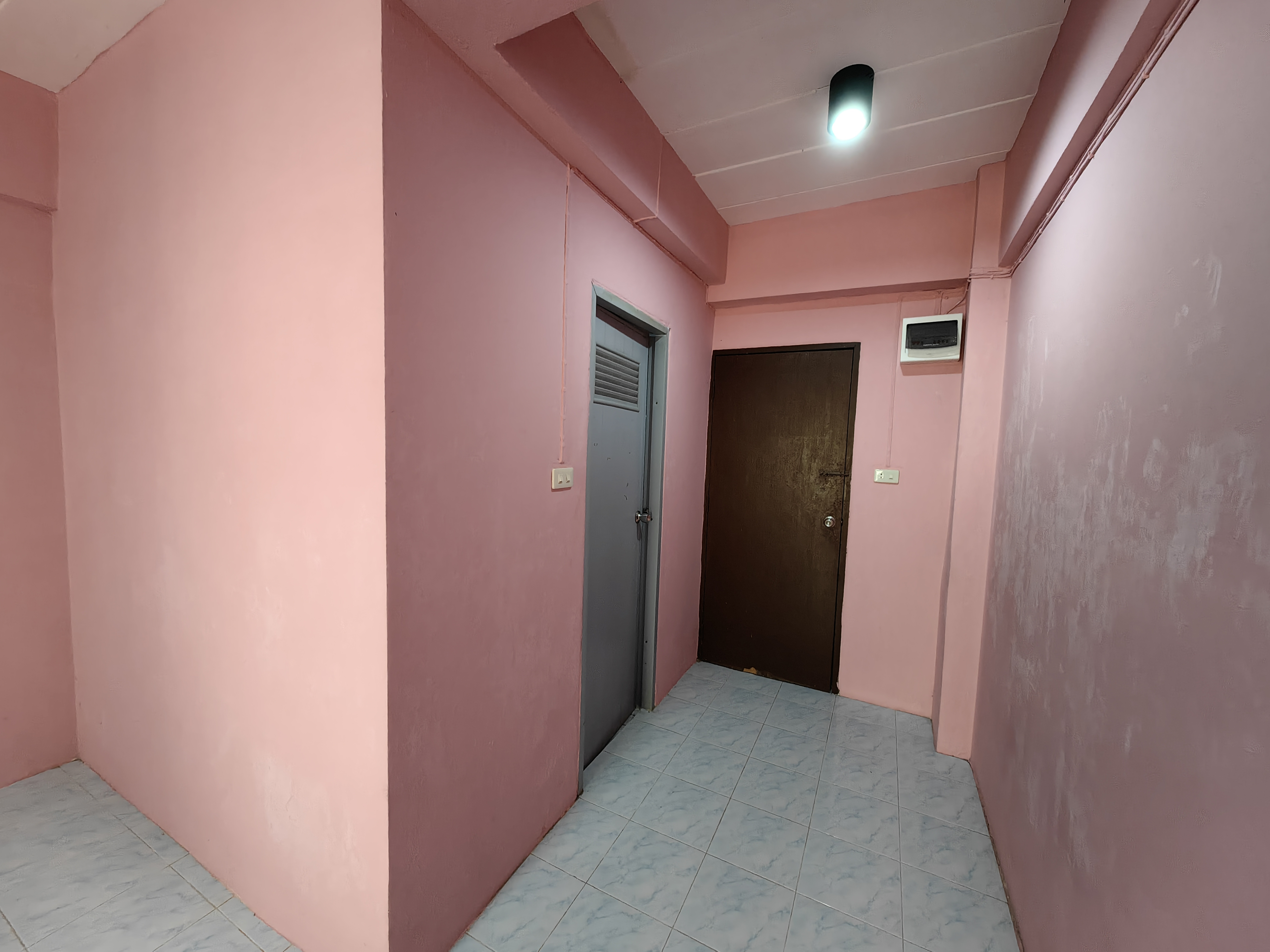 Nirun Residence 4Floor 25 sqm. Mega Bangna Ramkamheang2 Gemopolis 0909897810