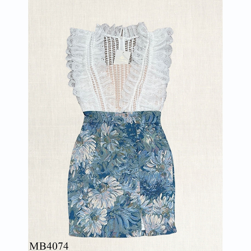 kudapy เดรสสั้นสีครีม/สีฟ้า แขนระบายลูกไม้กระโปรงผ้าทอ
