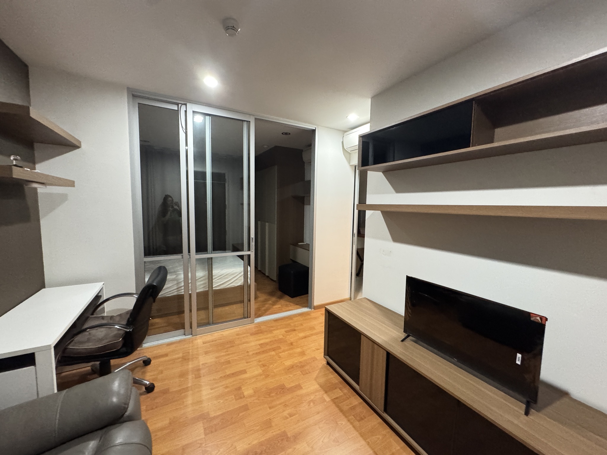 ให้เช่าห้องแบบ 1ห้องนอน 1ห้องน้ำ โซนพื้นที่ BTS บางหว้า คอนโด The President Sathorn - Ratchaphruek 2 (เดอะ เพรสซิเดนท์ สาทร-ราชพฤกษ์ 2) ขนาดห้อง 30 ตรม. ชั้น 15