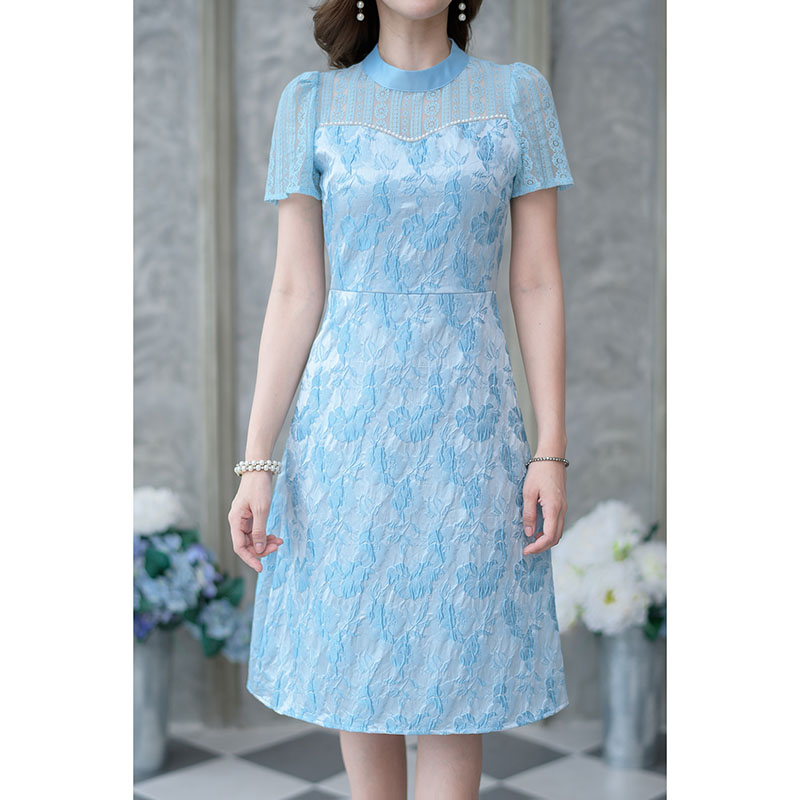 kudapy เดรสสั้นสีฟ้า/สีชมพู อกมุก สวยเงามีเทคเจอร์ลายดอกชัด ดีเทลแต่งมุกช่วงอกเพิ่มความสวย