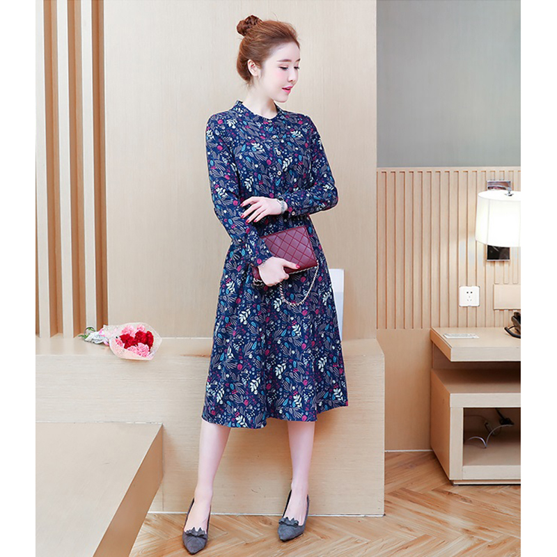 kudapy เดรสสั้นสีกรม-สีแดง ผ้าฝ้ายแขนยาว พิมพ์ลายใบไม้ เอวจั้ม มีกระเป๋าทั้ง2ข้าง ปลายแขนมีกระดุม ผ้าใส่สบาย