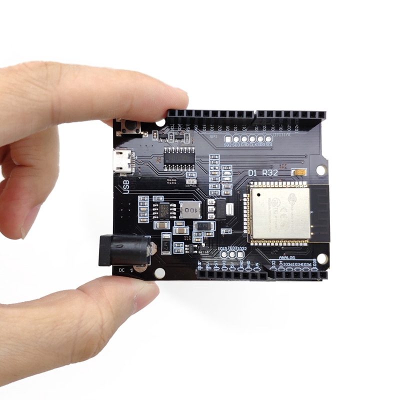 Wemos D1 R32 ESP32 Wi-Fi Bluetooth Uno บอร์ด ESP-32 แบบ Arduino Uno