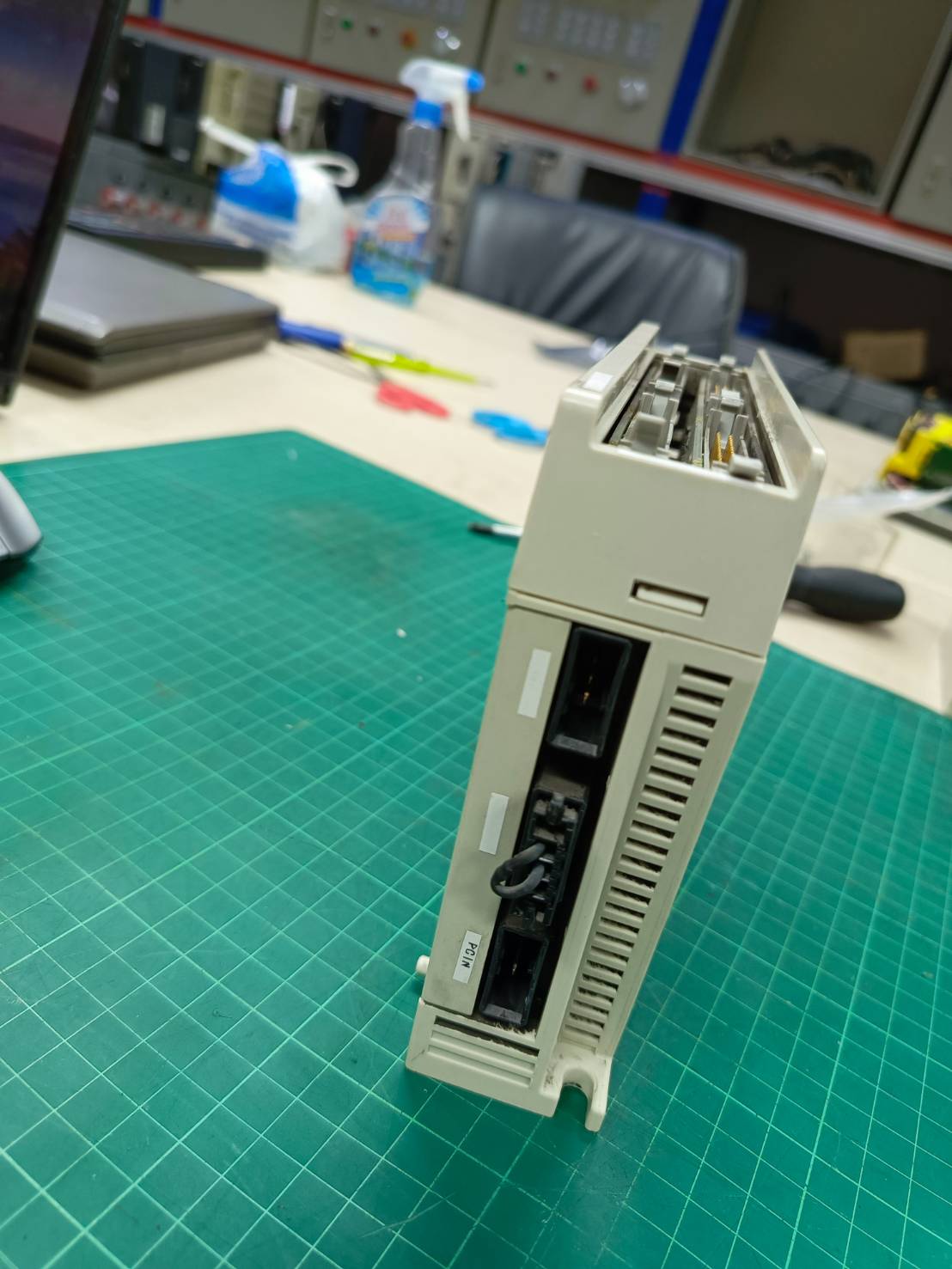 MITSUBISHI FCUA-DX111 REMOTE I/O UNIT - แหล่งรวมข้อมูล CNC