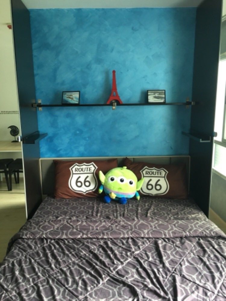 คอนโด Elio Del Ray (เอลลิโอ เดลเรย์) Low Rise โซนพื้นที่ BTS ปุณณวิถี ขายพร้อมผู้เช่าห้องแบบ 1ห้องนอน 1ห้องน้ำ ขนาด 26 ตร.ม. ชั้น 5 อาคาร B วิวสระว่ายน้ำ ขาย 1.75 ล้านบาท (รวมโอน)