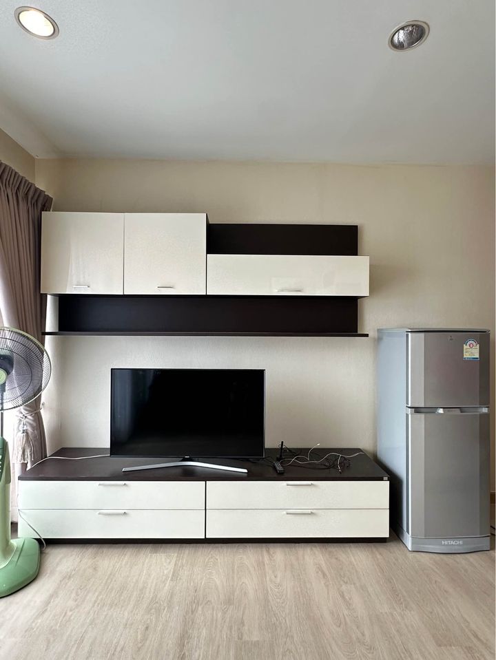 ปล่อยเช่าคอนโด Baan Klang Krung Siam-Pathumwan (บ้านกลางกรุง สยาม-ปทุมวัน) - 1ห้องนอน 1ห้องน้ำ 1ห้องนั่งเล่น - ใกล้ BTS ราชเทวี/สยาม เซ็นทรัลเวิลด์ จุฬา - ขนาดห้อง 49 ตรม. ชั้น 10 ตึก A