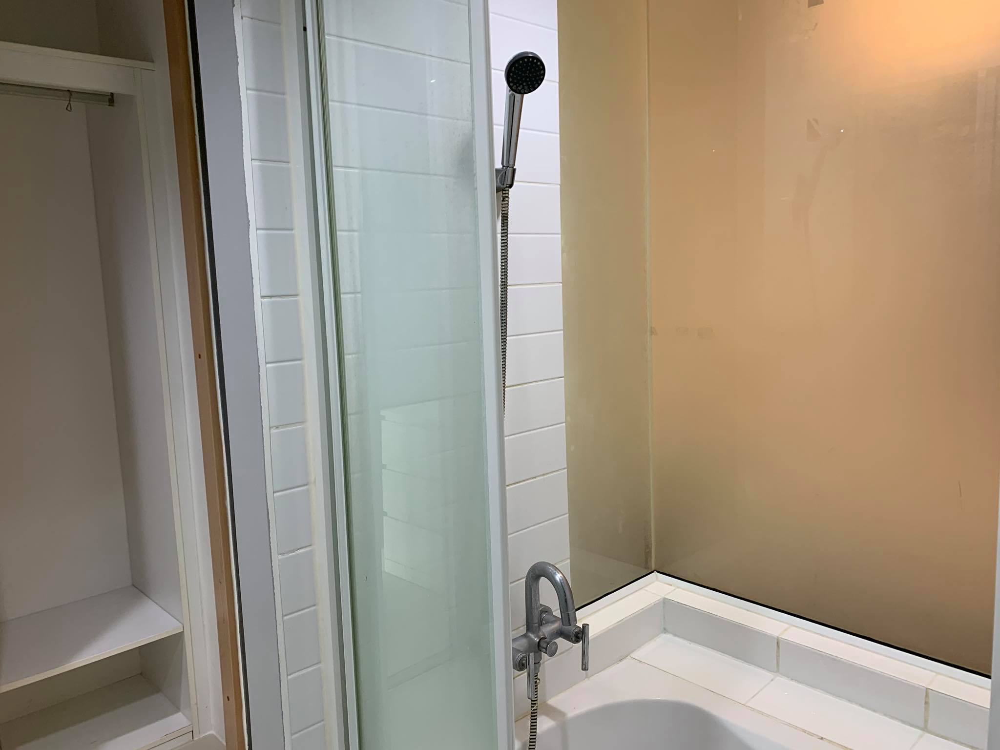 ให้เช่าคอนโด Ideo Mix Sukhumvit 103 (ไอดีโอ มิกซ์ สุขุมวิท 103) - ตกแต่งเฟอร์ครบมีเครื่องซักผ้าพร้อมอยู่ราคาต่อรองได้อีก - การเดินทาง: ติด BTS อุดมสุข