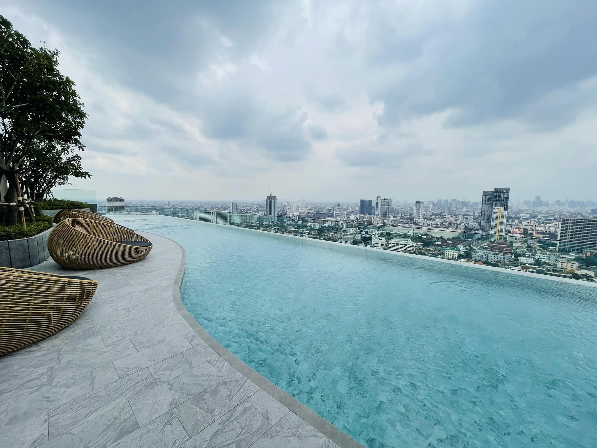 ให้เช่าคอนโด THE LINE Phahonyothin Park (เดอะ ไลน์ พหลโยธิน พาร์ค) - ตกแต่งเฟอร์ครบชั้น2วิวสวนพร้อมอยู่ - การเดินทาง: bts ห้าแยกลาดพร้าว Mrt พหลโยธิน