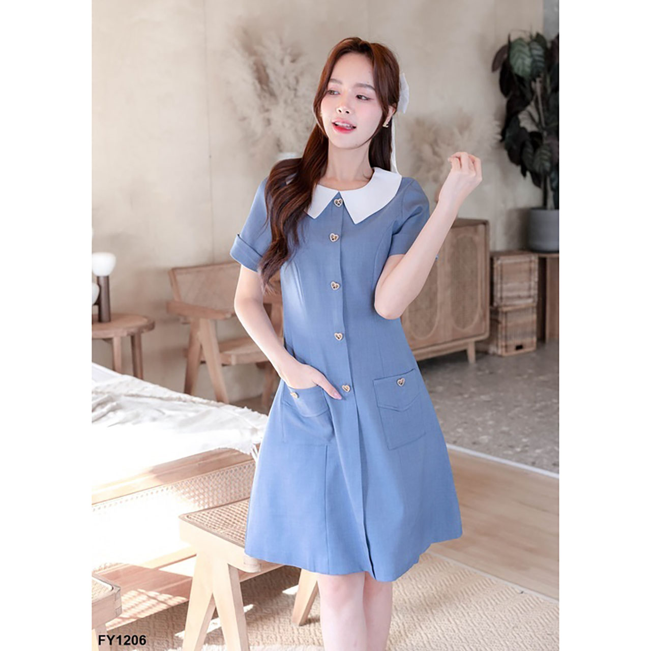 kudapy เดรสสั้นสีแดง/สีฟ้าคราม ทรงบานแต่งกระดุมหัวใจ7ชิ้น