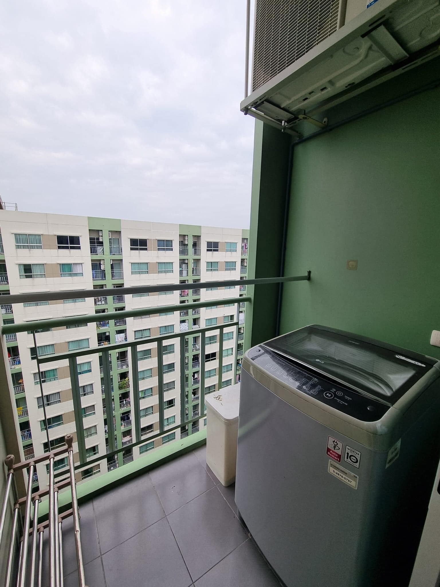 ให้เช่า ลุมพินี พาร์ค นวมินทร์ – ศรีบูรพา มีเครื่องซักผ้า ชั้นสูง พร้อมเข้าอยู่