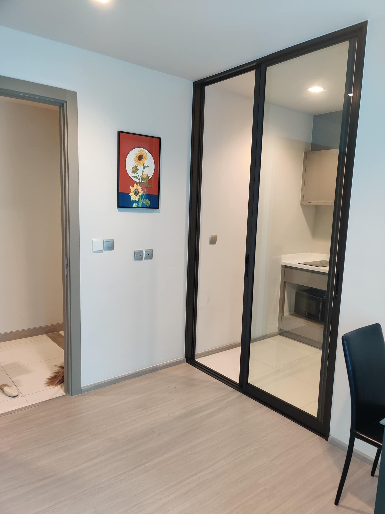 ให้เช่าคอนโด Life Asoke - Rama 9 (ไลฟ์ อโศก - พระราม 9) - ตกแต่งเฟอร์ครบ 1ห้องนอนห้องครัวแบบปิด - การเดินทาง: MRT พระราม 9