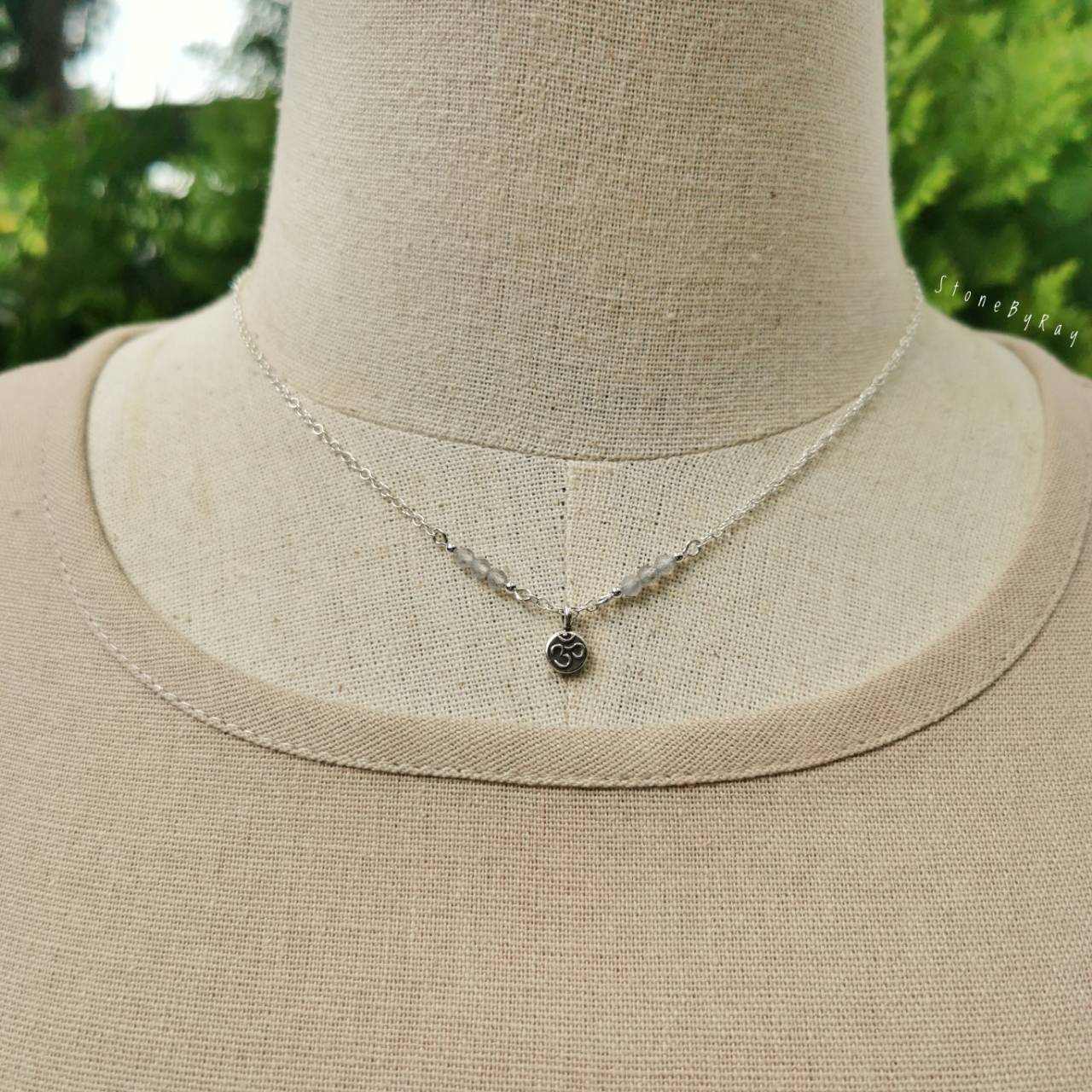 สร้อยคอเงินหินลาบราโดไลท์+จี้เงินแท้สัญลักษณ์"โอม"