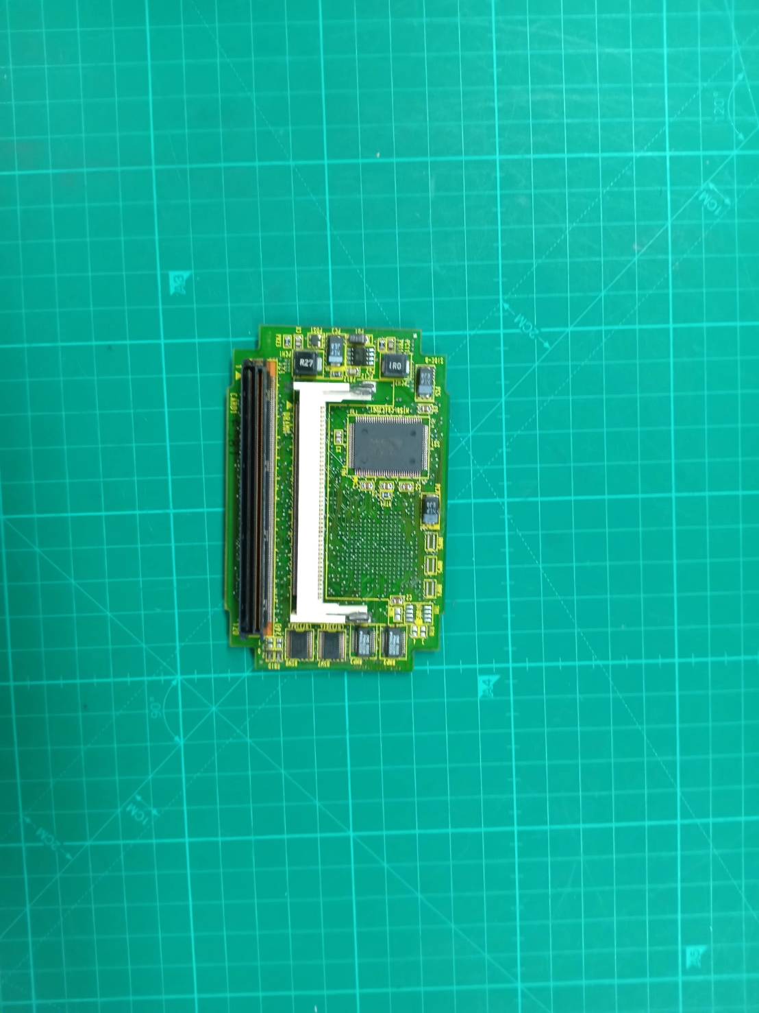 FANUC A20B-3300-0170 CPU/Control Board