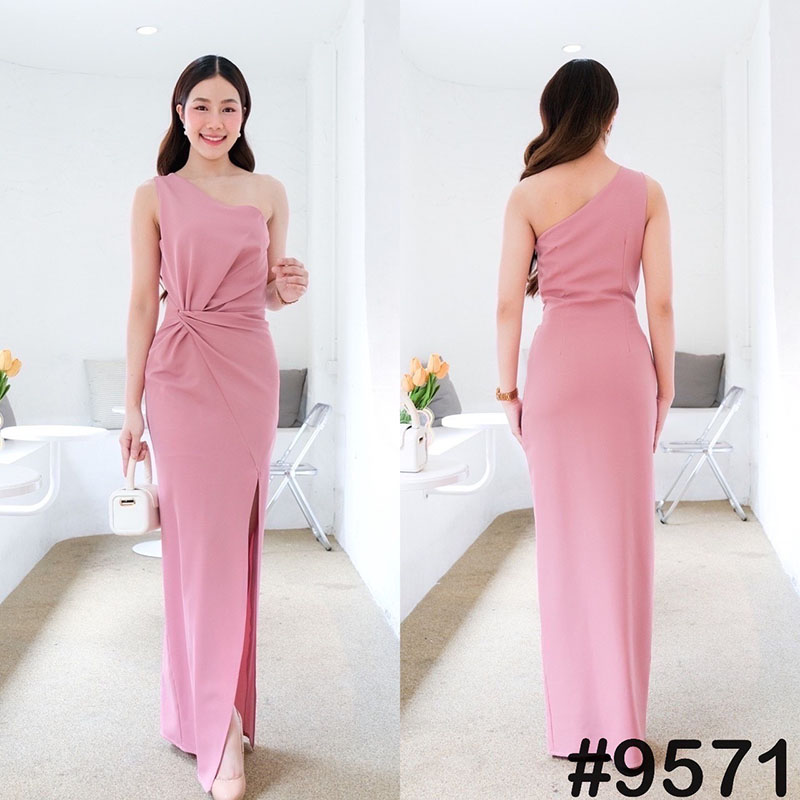 kudapy เดรสยาวสีแดงเบอร์กันดี,กรมท่า,ชมพู,ครีมนู้ด,เขียวพิตาชิโอ้,ส้มโอรส บ่าเดี่ยว จีบเอว กระโปรงผ่าหน้า