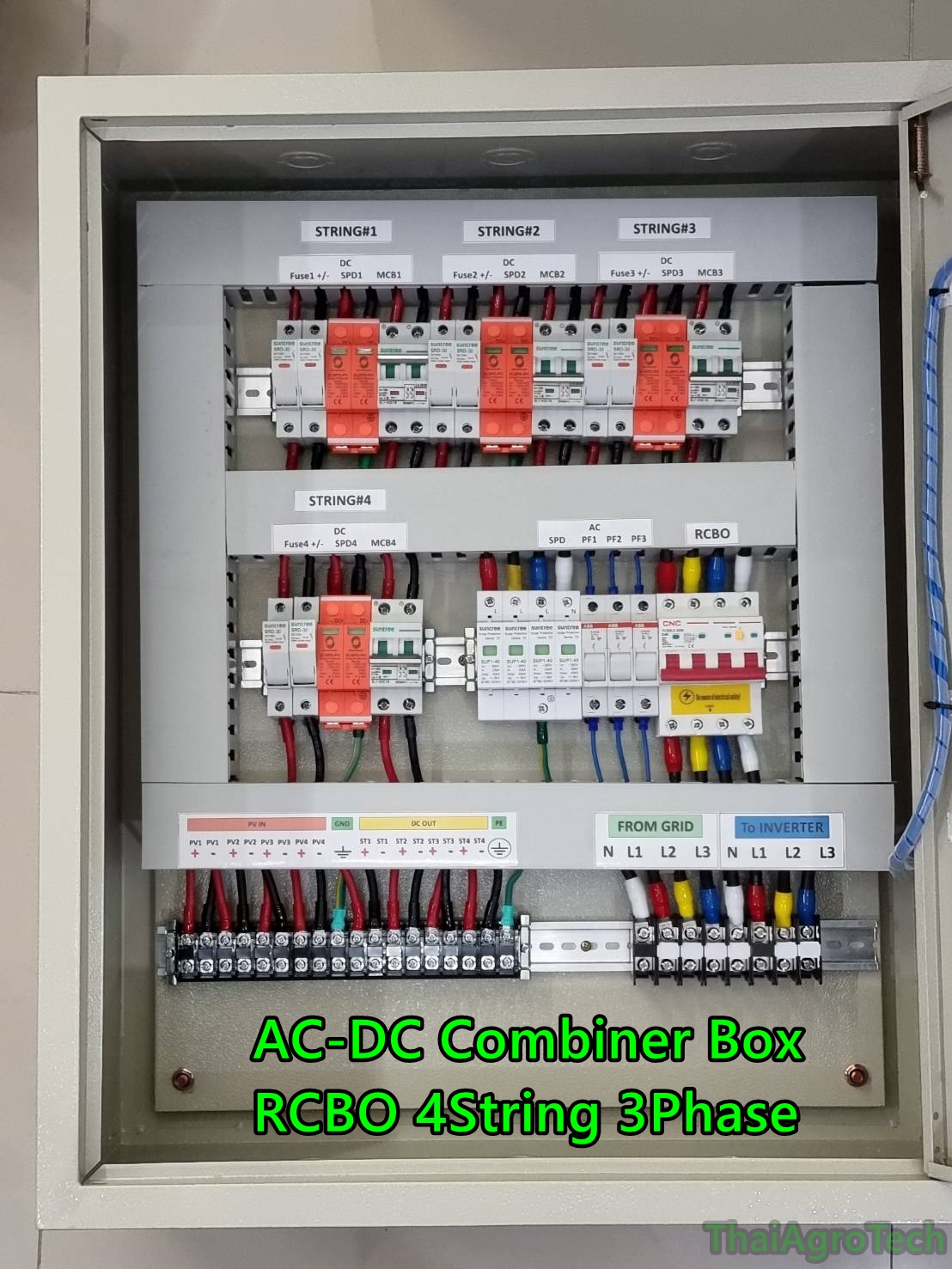 ตู้ AC-DC combiner ใช้กับงานติดตั้งระบบโซล่าเซลล์ แบบ 4 สตริง 20-40กิโลวัตต์ 3เฟส พร้อมเบรคเกอร์กันไฟดูด RCBO AC-DC Combiner Box RCBO 4String 3Ph