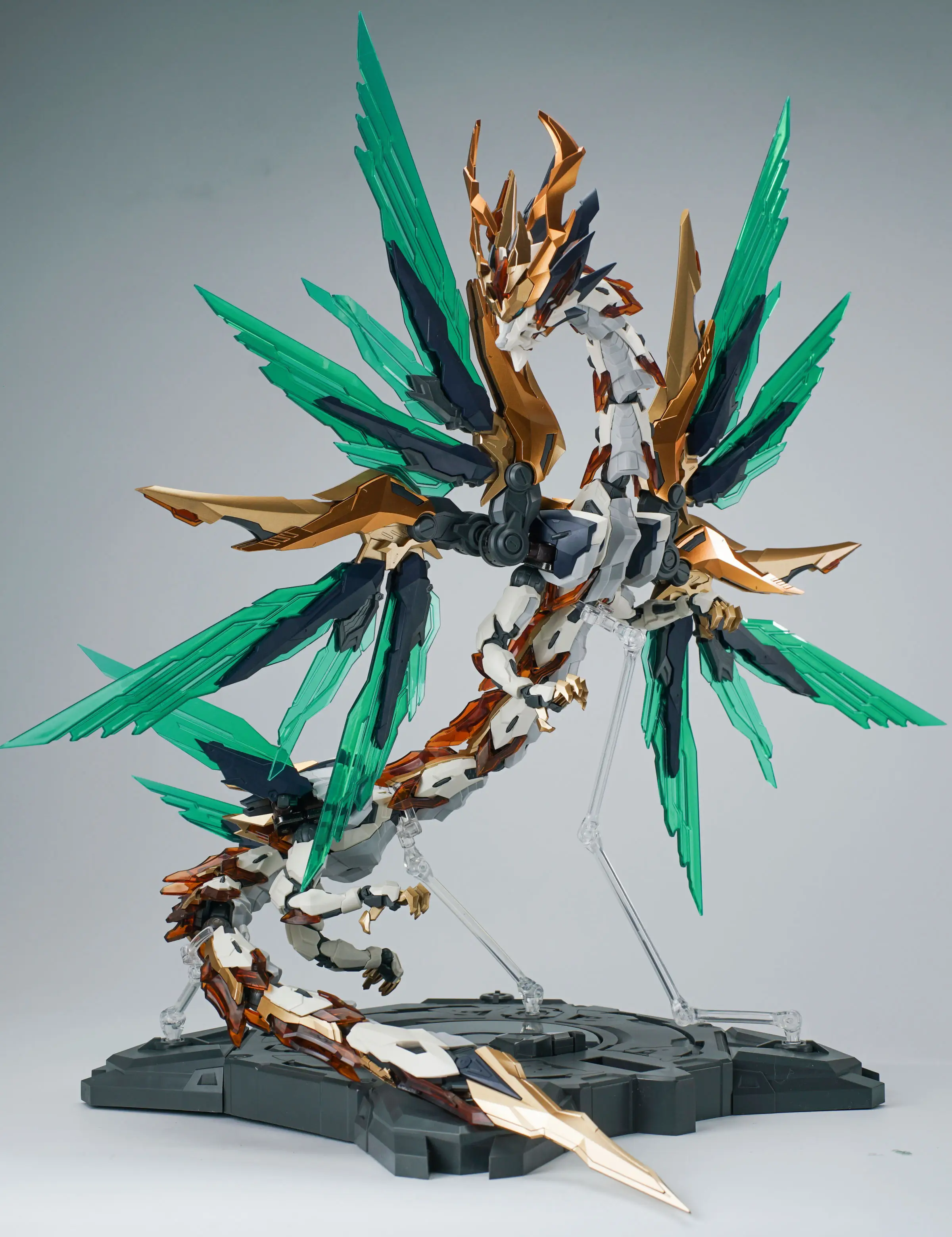 โมจีน 6978065720024 GS Toys Emperor Huang+Dragon