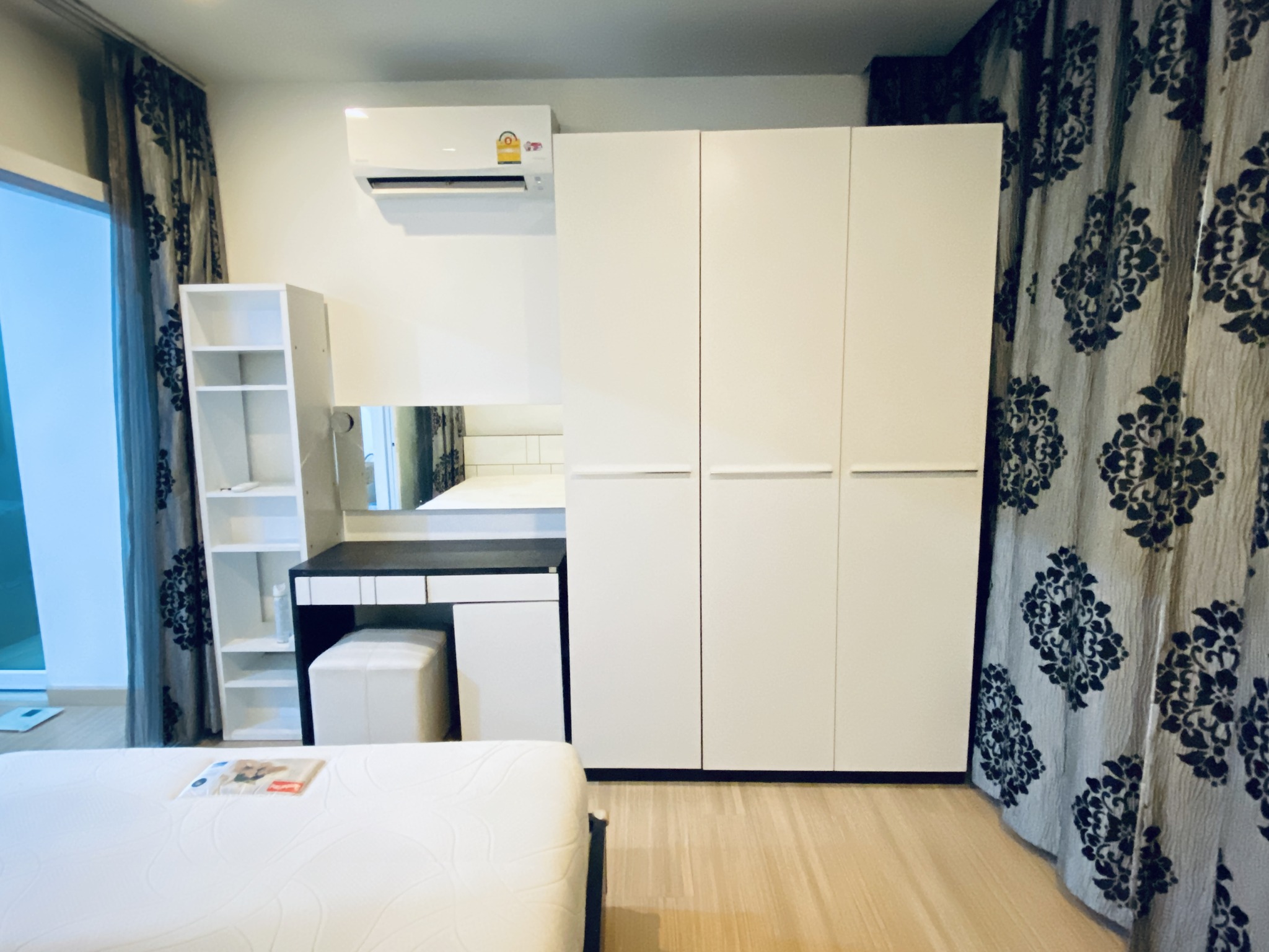 ให้เช่าห้องแบบ 1ห้องนอน 1ห้องน้ำ โซนพื้นที่ MRT ลาดพร้าว 101 คอนโด Happy Condo Ladprao 101 (แฮปปี้ คอนโด ลาดพร้าว 101) Low Rise ขนาดห้อง 36 ตรม. ชั้น 3 ตึก E