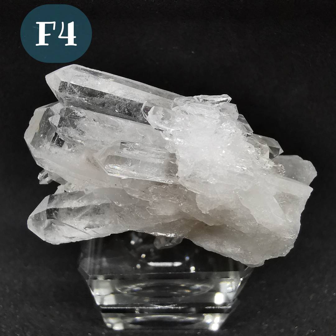 หินคริสตัลควอตซ์ผลึกธรรมชาติ Crystal Quartz