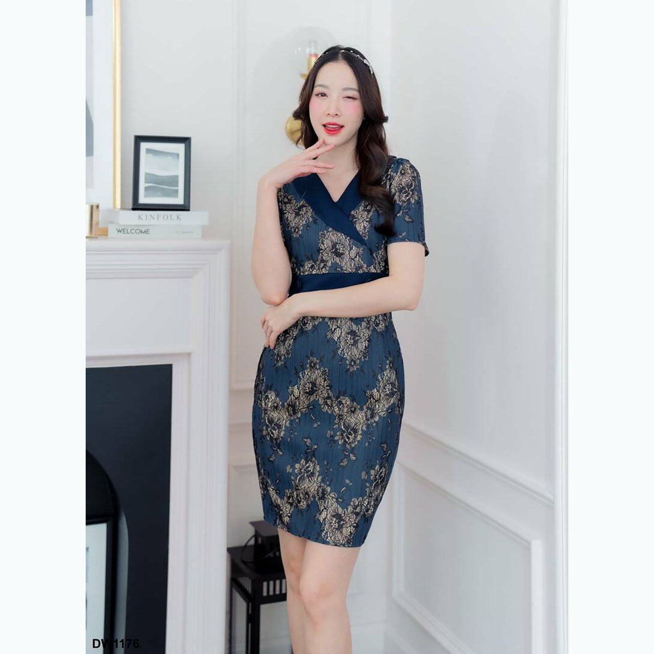 kudapy เดรสสั้นสีชมพู/สีกรม/สีฟ้า สูทแต่งกระดุมเอว ผ้าลูกไม้ ใส่ออกงานสวยดูดี