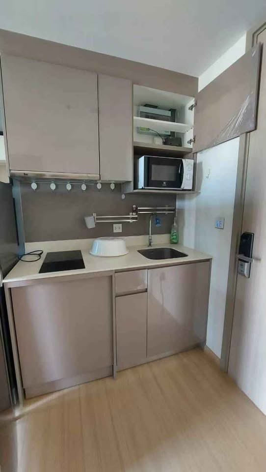 ปล่อยเช่า Whizdom Connect Sukhumvit (วิซดอม ค็อนเน็ค สุขุมวิท) - โซนพื้นที่ BTS ปุณณวิถี 1ห้องนอน 1ห้องน้ำ 1ห้องนั่งเล่น - ขนาดห้อง 27 ตรม. ชั้น 18 - ให้เช่า 16,000 ต่อเดือน