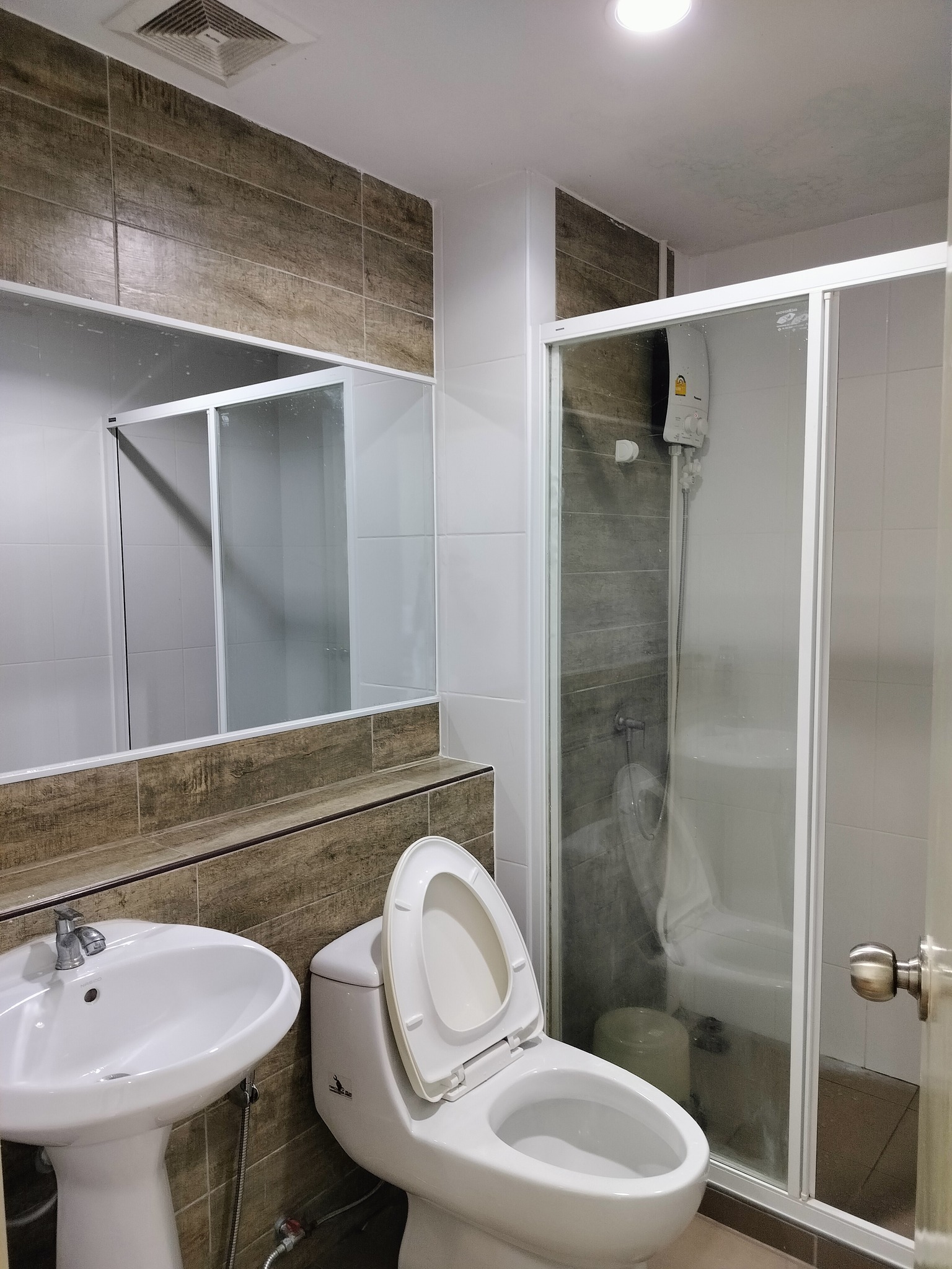 คอนโด Regent Orchid Talad Plu (รีเจนท์ ออร์คิด ตลาดพลู) Low Rise โซนพื้นที่ BTS ตลาดพลู ขายห้องแบบ 1ห้องนอน 1ห้องน้ำ ขนาดห้อง 30.2 ตรม. ชั้น 5 ตึก C